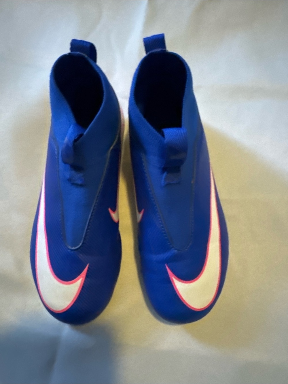 Nike Kids Royal Blue Slip-On Soccer Sneakers with White & Pink Swoosh